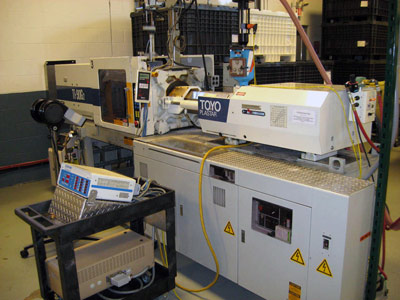 1992 Toyo TI-90G2 Used Injection Molding Machine