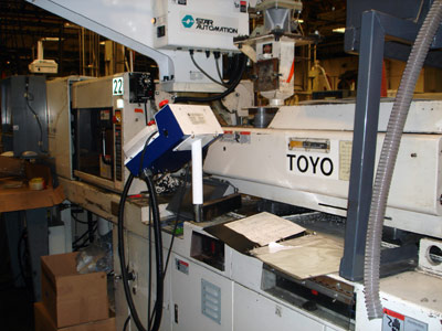 1996 Toyo TI-90H Used Injection Molding Machine