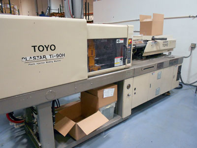 1996 Toyo TI-90H Used Injection Molding Machine