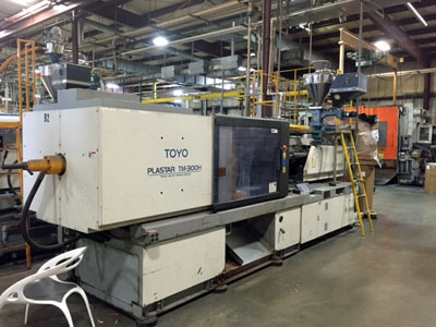 1997 Toyo TM-300H Used Injection Molding Machine